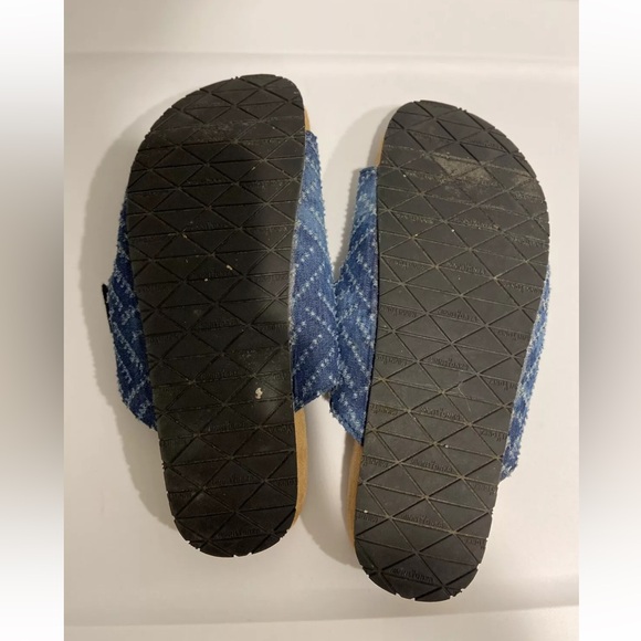 Minnetonka Women’s Size 9 Denim  Blue Slip On Sandals (799896) Comfort Adj - Picture 5 of 6